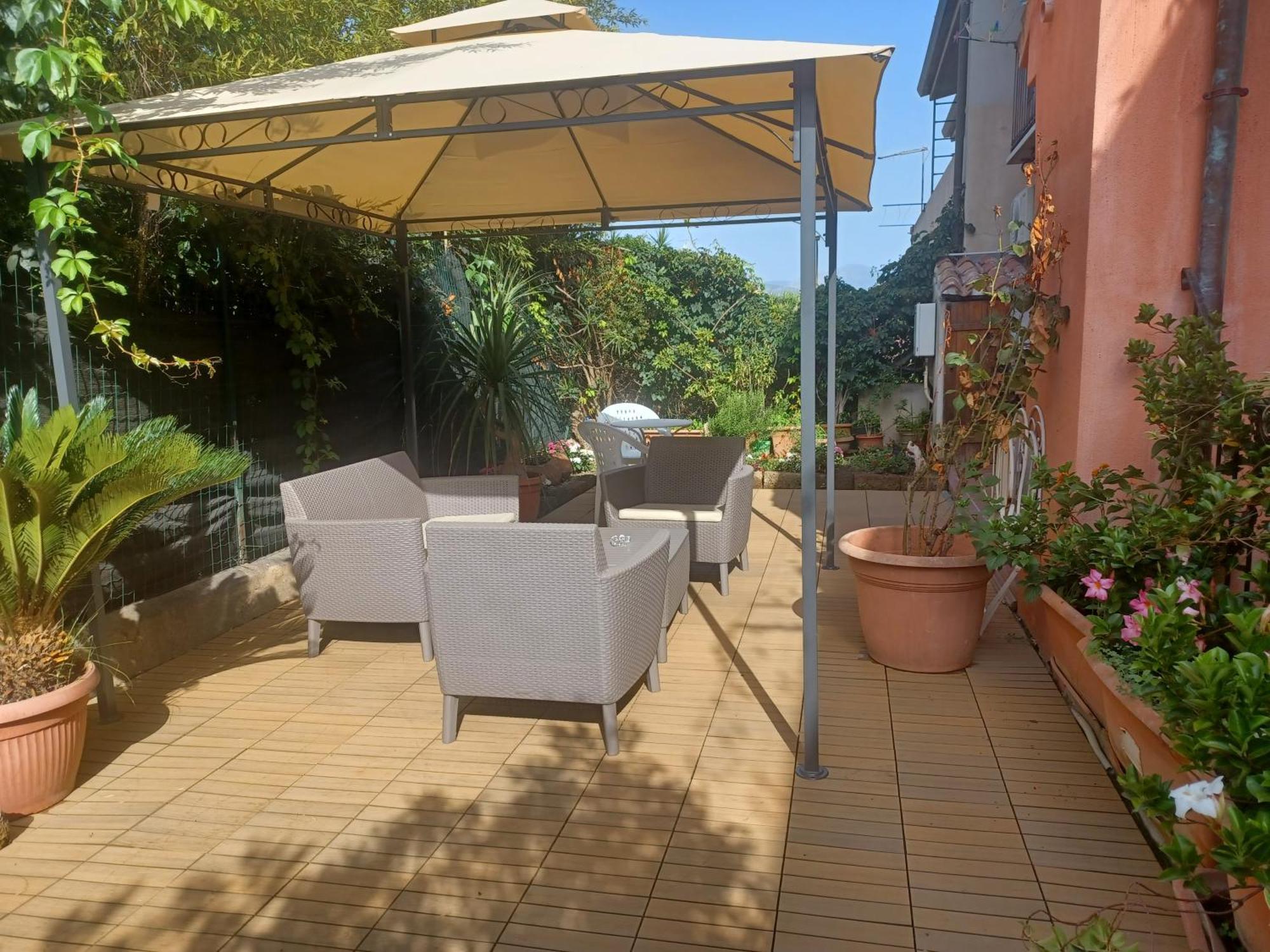 Casa Vacanza Porto Frailis Gia Porto Frailis B&B Àrbatax Εξωτερικό φωτογραφία