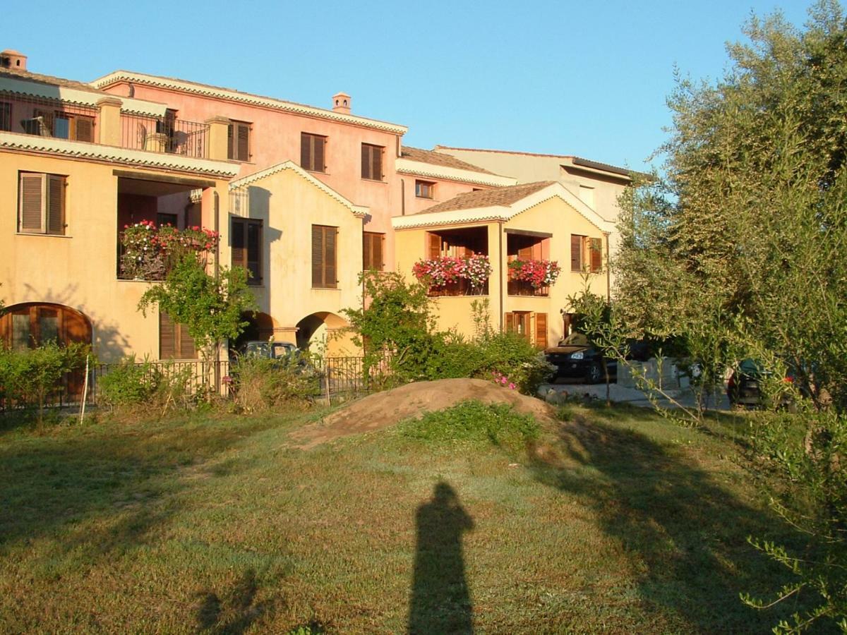 Casa Vacanza Porto Frailis Gia Porto Frailis B&B Àrbatax Εξωτερικό φωτογραφία