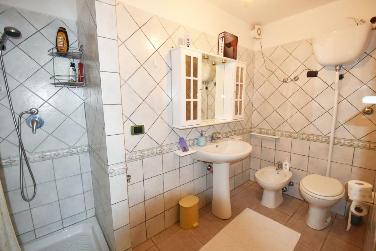 Casa Vacanza Porto Frailis Gia Porto Frailis B&B Àrbatax Εξωτερικό φωτογραφία