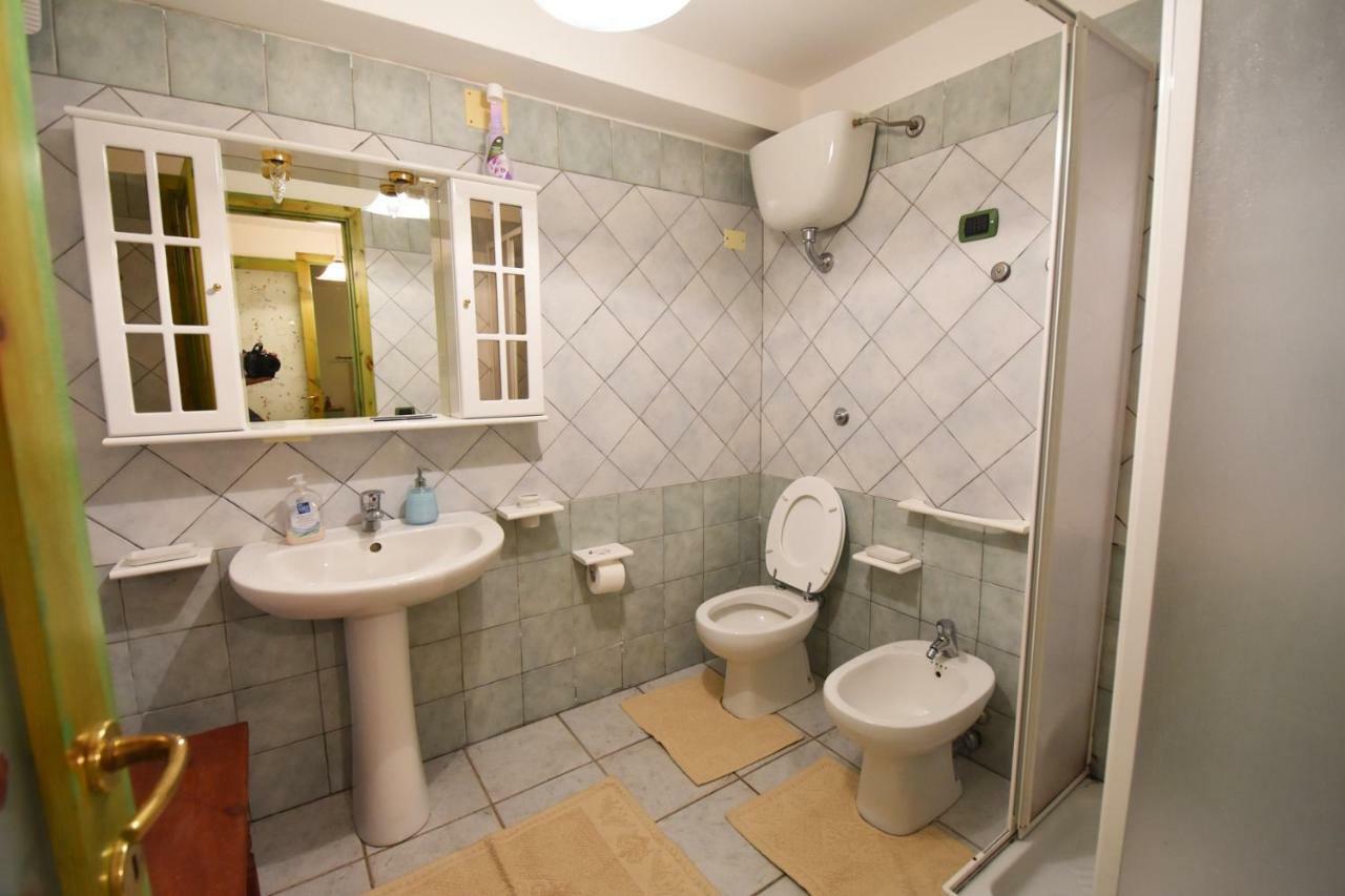 Casa Vacanza Porto Frailis Gia Porto Frailis B&B Àrbatax Εξωτερικό φωτογραφία