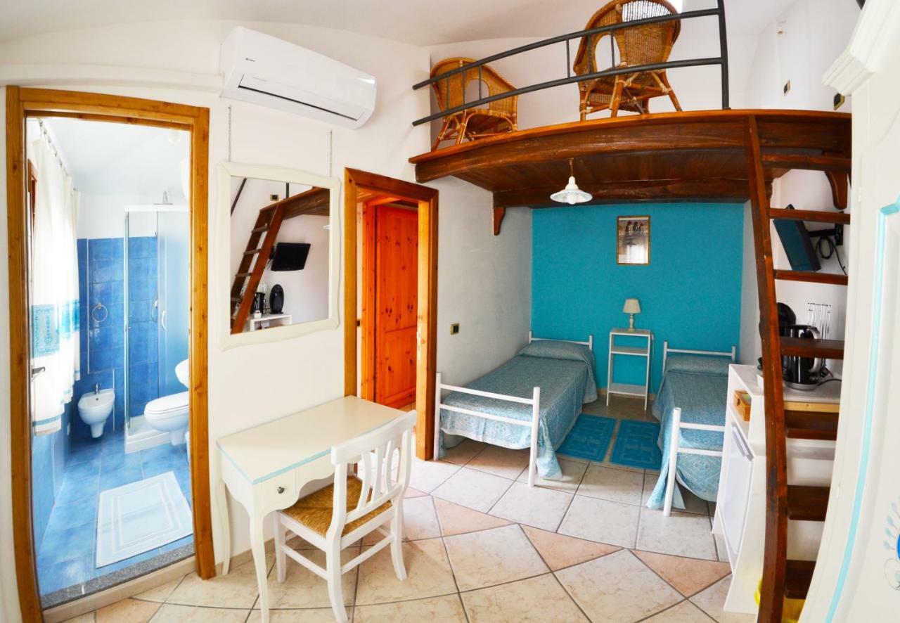 Casa Vacanza Porto Frailis Gia Porto Frailis B&B Àrbatax Εξωτερικό φωτογραφία