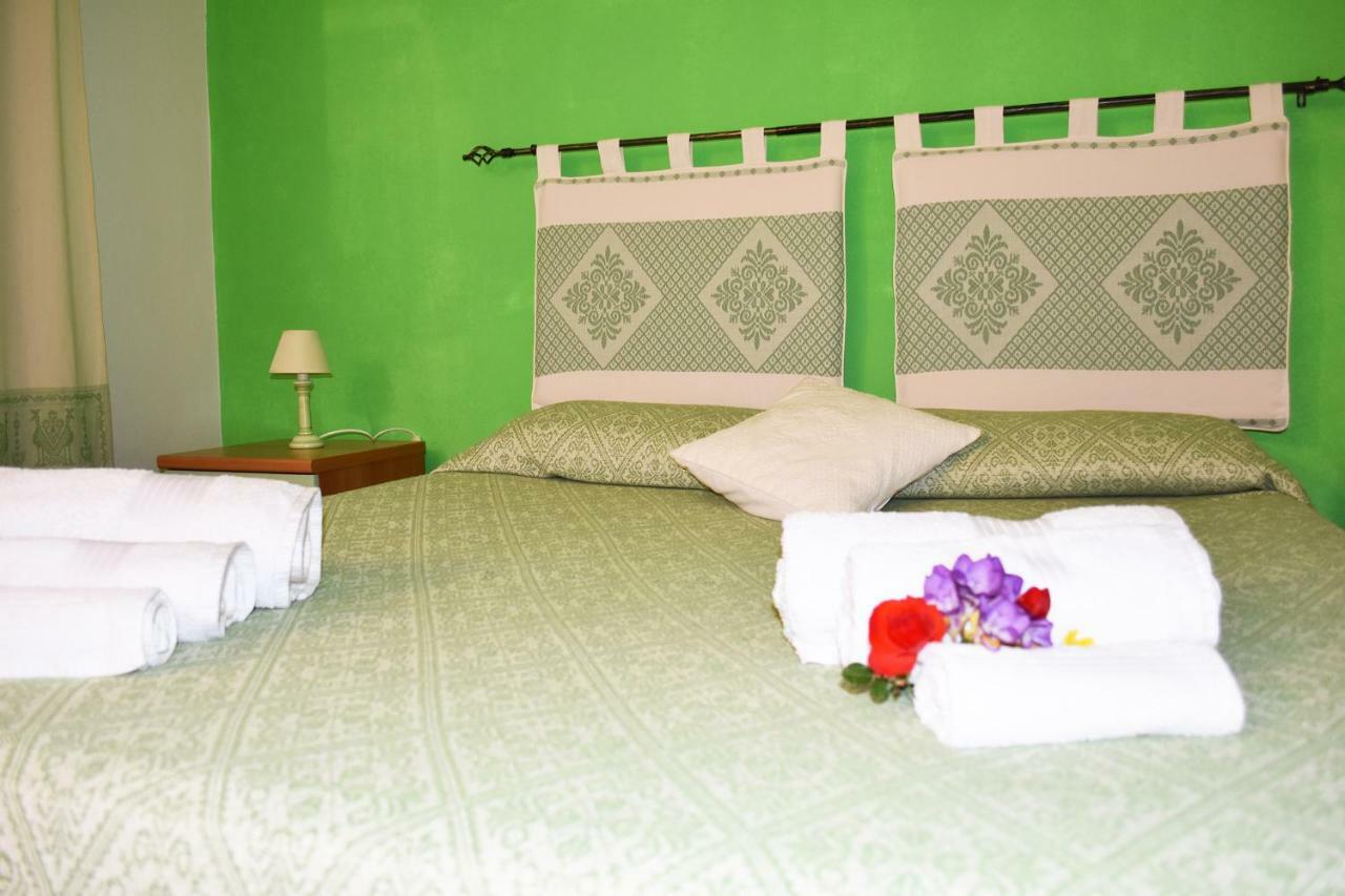 Casa Vacanza Porto Frailis Gia Porto Frailis B&B Àrbatax Εξωτερικό φωτογραφία